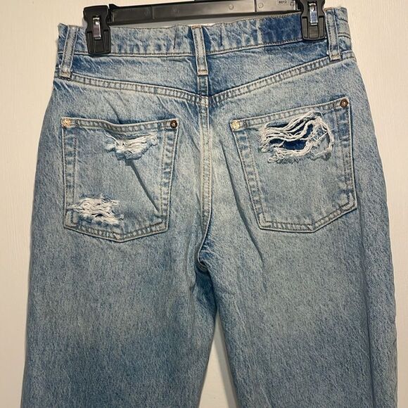 We The Free- Destroyed Distressed Straight-Leg LightWash Raw Hem Jeans- Size 25 - Picture 6 of 12